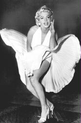 Marilyn Monroe poster: Seven Year Itch - The Legend (24x36)